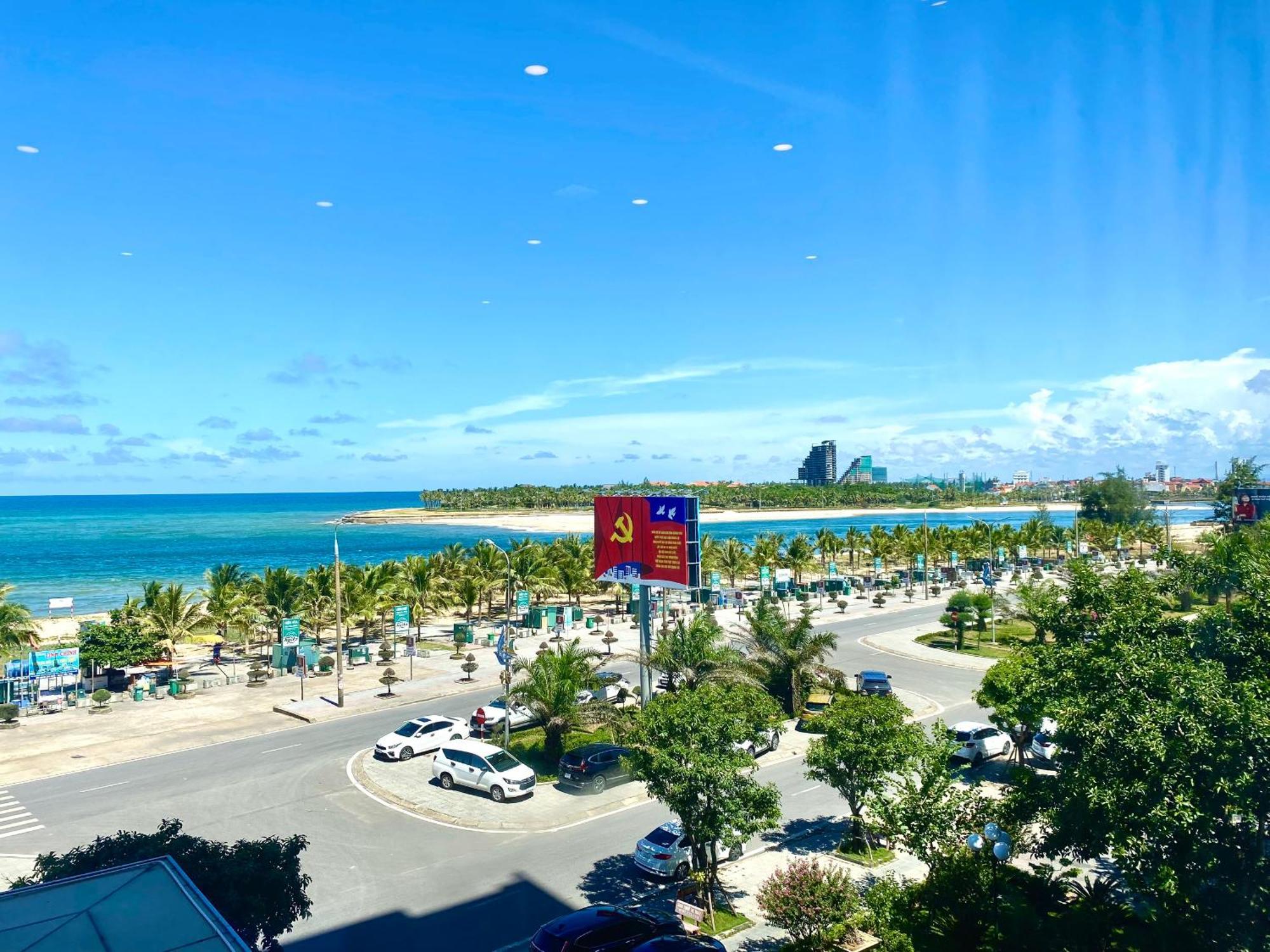 Muong Thanh Luxury Nhat Le Hotel Донгхой Экстерьер фото