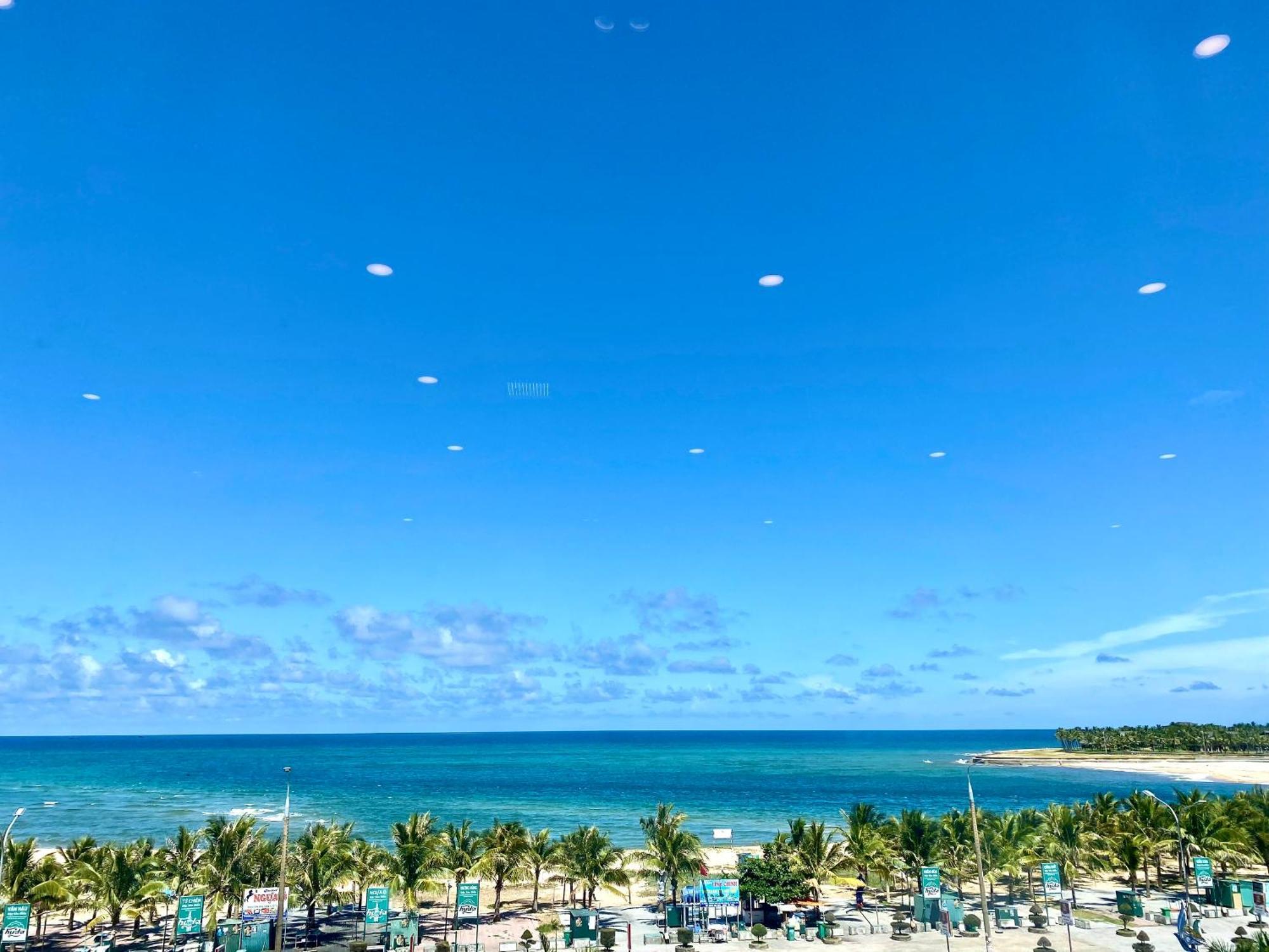 Muong Thanh Luxury Nhat Le Hotel Донгхой Экстерьер фото