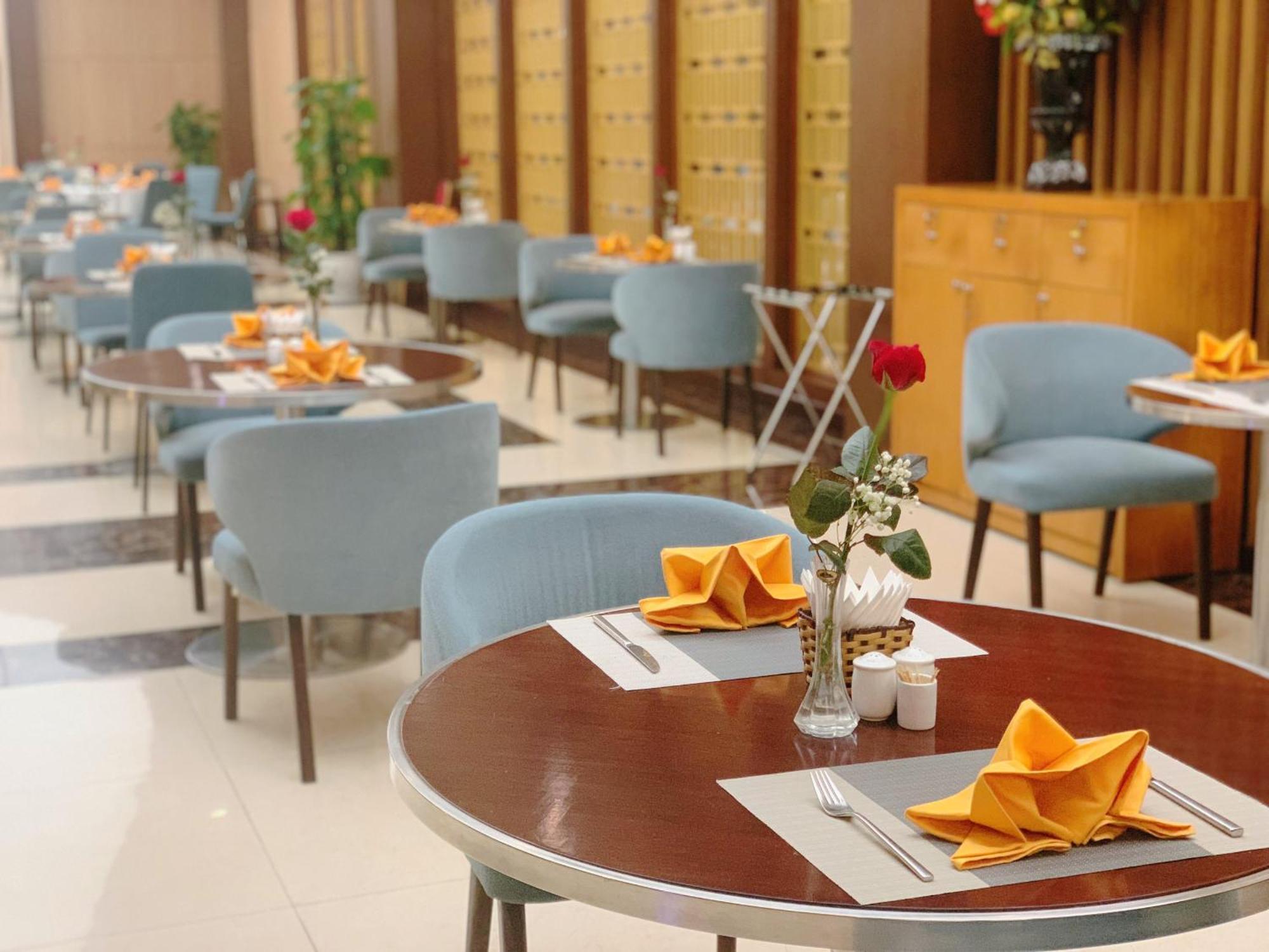 Muong Thanh Luxury Nhat Le Hotel Донгхой Экстерьер фото
