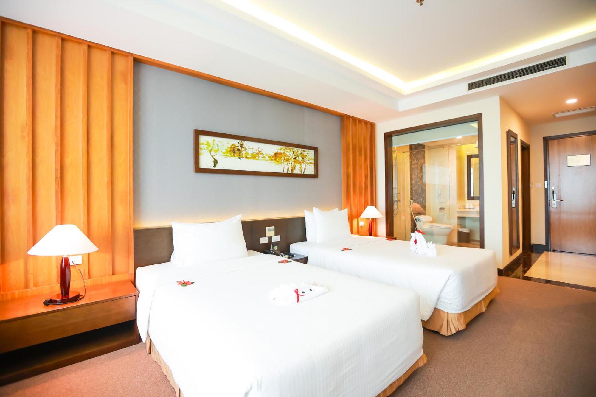 Muong Thanh Luxury Nhat Le Hotel Донгхой Экстерьер фото