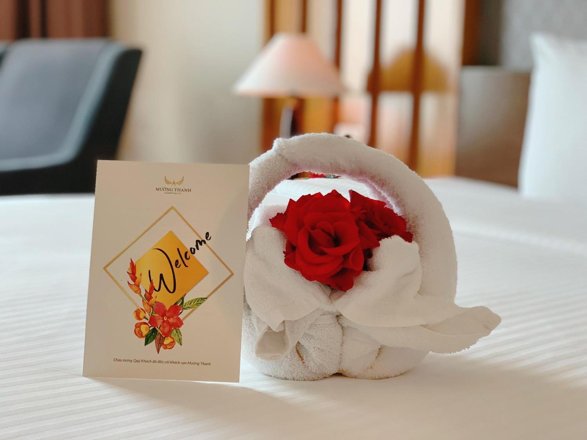 Muong Thanh Luxury Nhat Le Hotel Донгхой Экстерьер фото